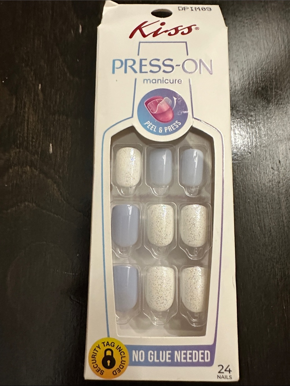 Kiss Press-On Manicure Nails - Lavender and Sparkle Cream